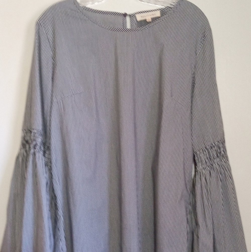 Solitaire gray and white striped long bell sleeve top